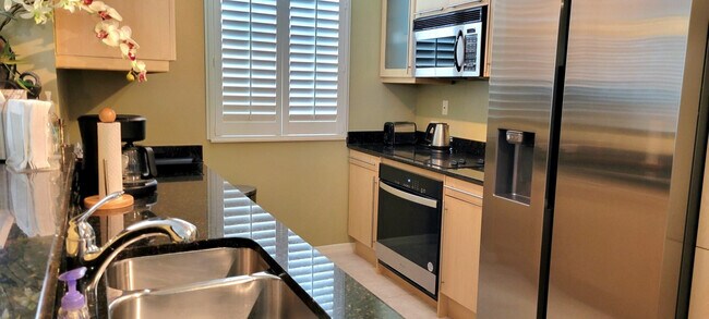 Foto del edificio - 2080 S Ocean Dr