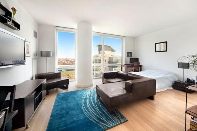 Foto del edificio - 0 bedroom in BROOKLYN NY 11211