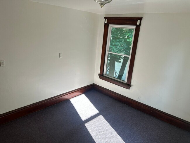 Foto del edificio - 485 Allyn St