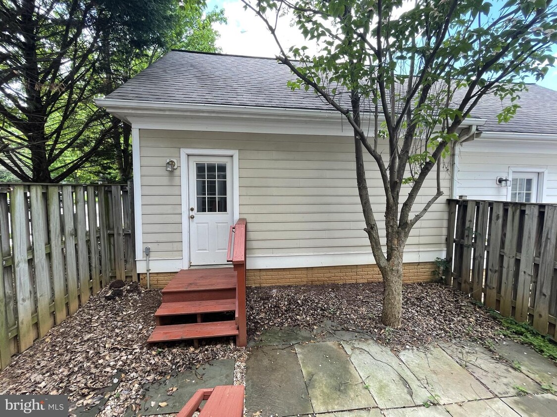 3500 Rine's Tavern Ln, Frederick, MD 21704 Townhome Rentals in