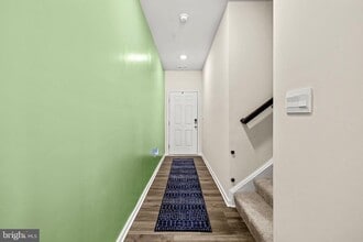 Building Photo - 154 Hannock St