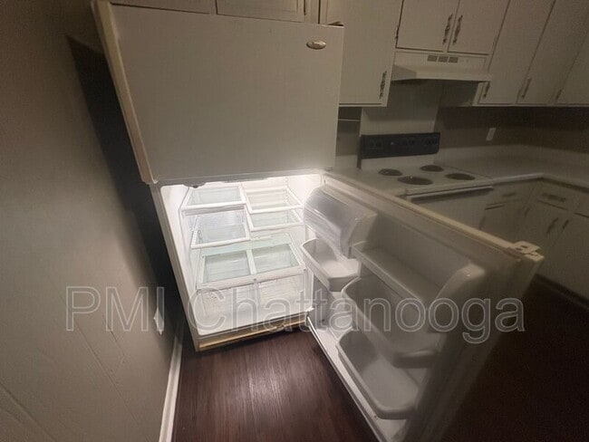 Foto del edificio - 77 Dolphin Ln