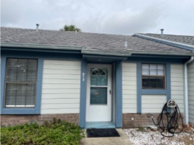 Foto del edificio - 2 Bed, 2 Bath, New Smyrna Beach Golf Cours...