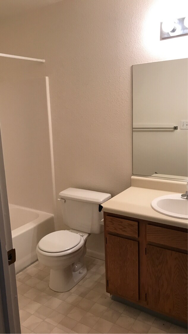 Building Photo - 3625 Centennial Cir