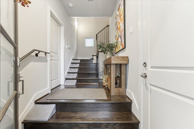 Foto del edificio - 5644 Darling St