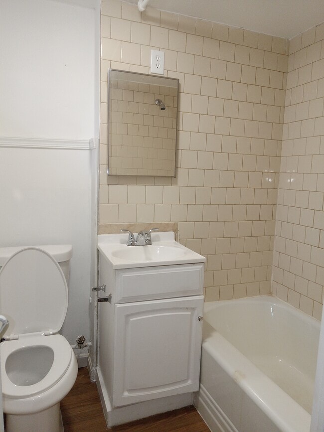 Foto del edificio - 1661 Ralworth Rd