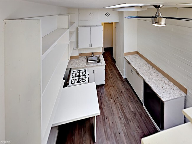 Foto del edificio - Studio, 1 bath  - 4712 Voltaire St Apt D D