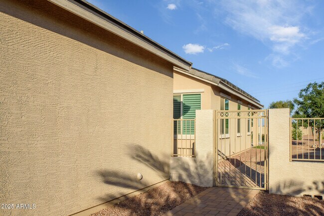 Building Photo - 41769 W Canasta Ln
