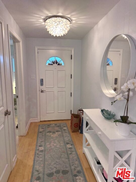 Foto del edificio - 912 McCarthy Ct