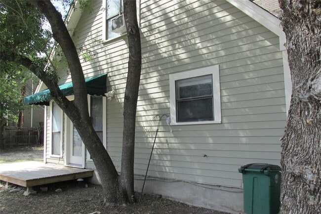 Building Photo - 4500 Avenue G