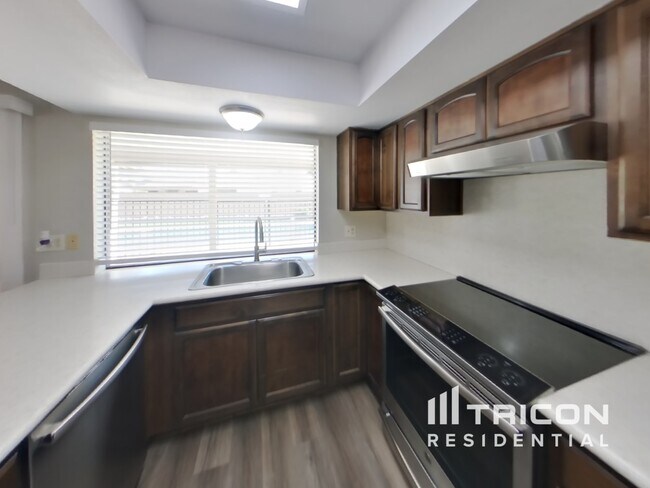 Foto del edificio - 6319 W Sunnyslope Ln