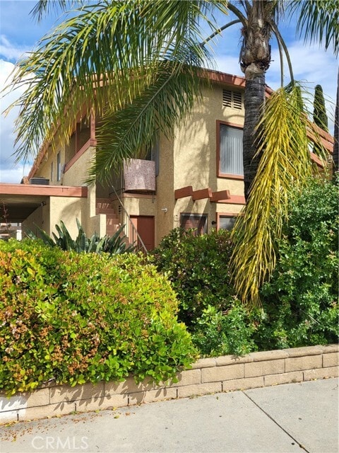 Primary Photo - 1803 Cam Viejo