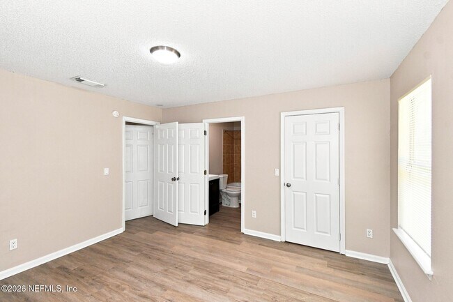 Building Photo - 1492 Golf Forest Dr