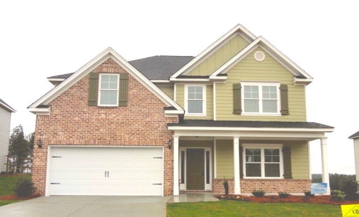 Primary Photo - Home For Rent - 260 Wentworth Place Grovet...
