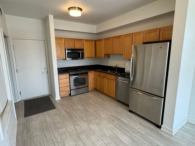 Foto del edificio - 1B/1B at the Landmark Lofts!