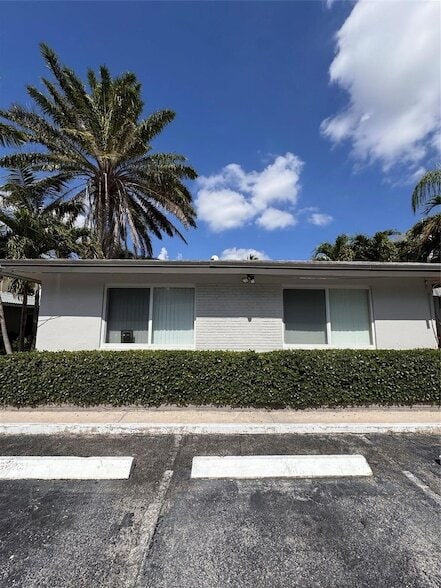 Foto del edificio - 921 NE 17th Ave