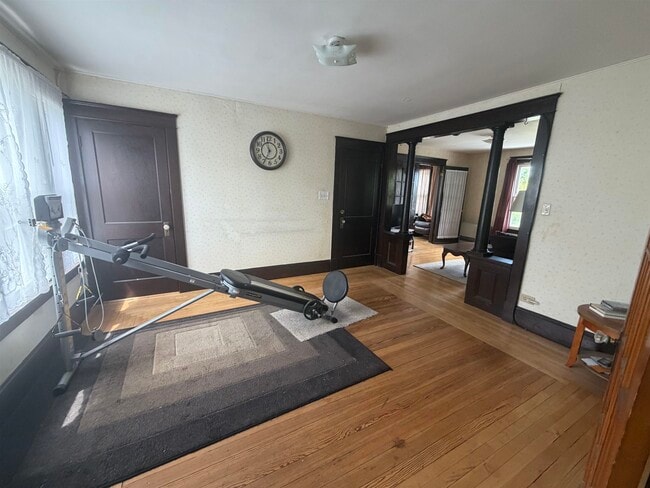 Building Photo - 45 Morgan St