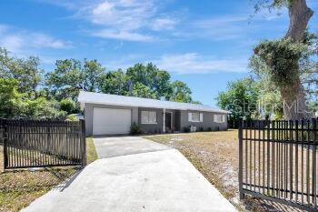 Building Photo - 5460 Hondo Way
