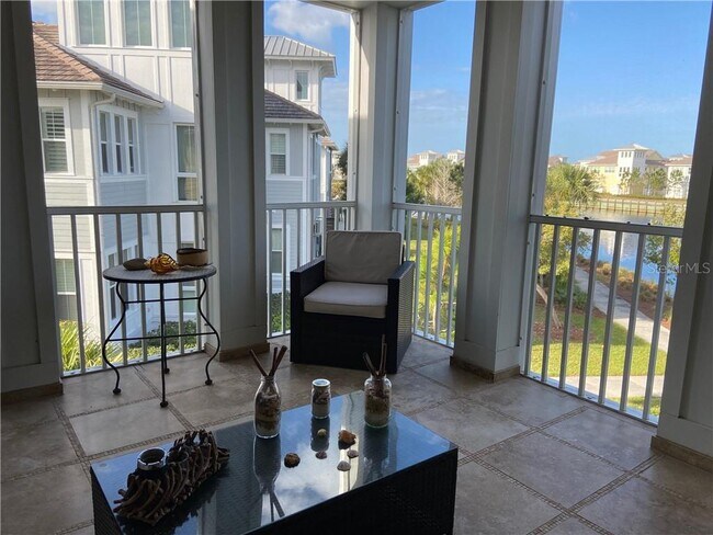 Foto del edificio - 258 Sapphire Lake Dr