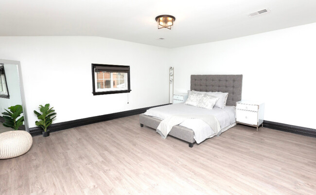 Foto del edificio - The Lyn at 610 Cathedral Street