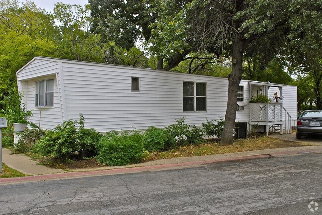 Building Photo - 1025 W Pipeline Rd
