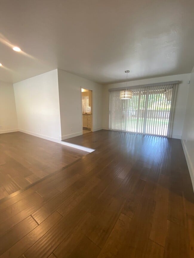 Building Photo - 4810 American River Dr