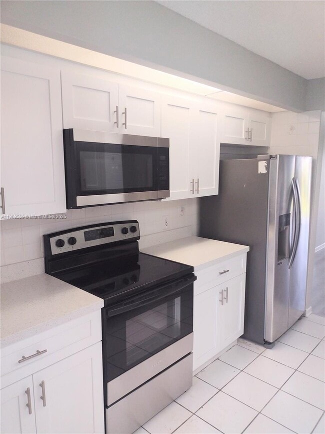 Foto del edificio - 12750 SW 15th St