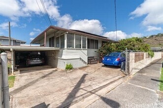 Building Photo - 3387 Paku‘i St