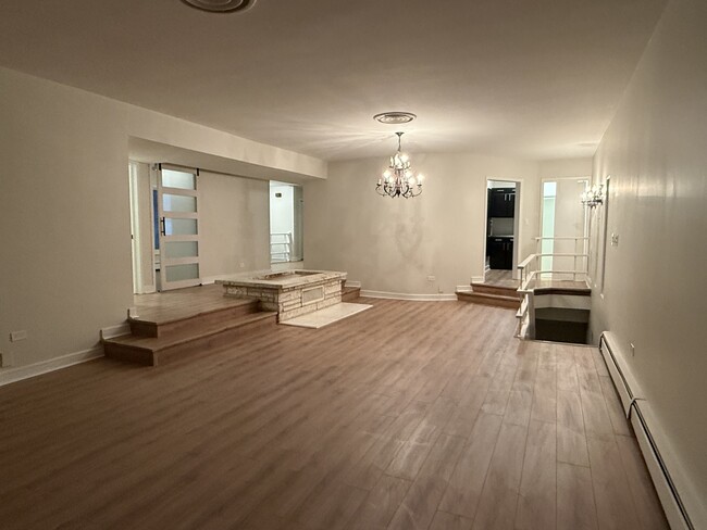 Building Photo - 2435 N 76th Ct