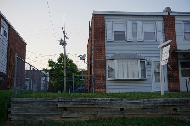 Building Photo - 7936 Wynbrook Rd