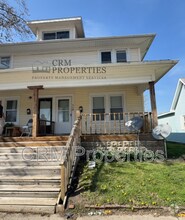 Building Photo - 718 W Monroe St