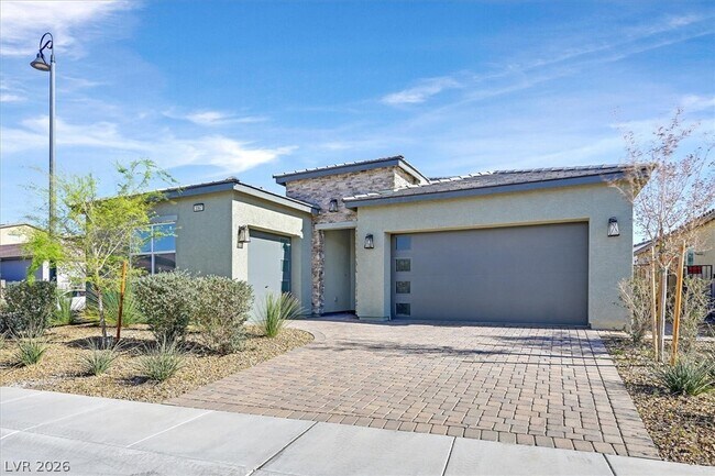 Building Photo - 3367 Stone View Ave