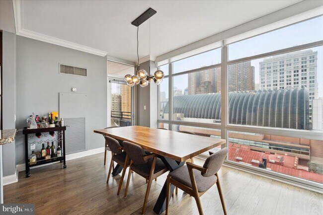 Foto del edificio - 440 S Broad St