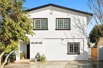 Building Photo - 8440 Gloria Ave