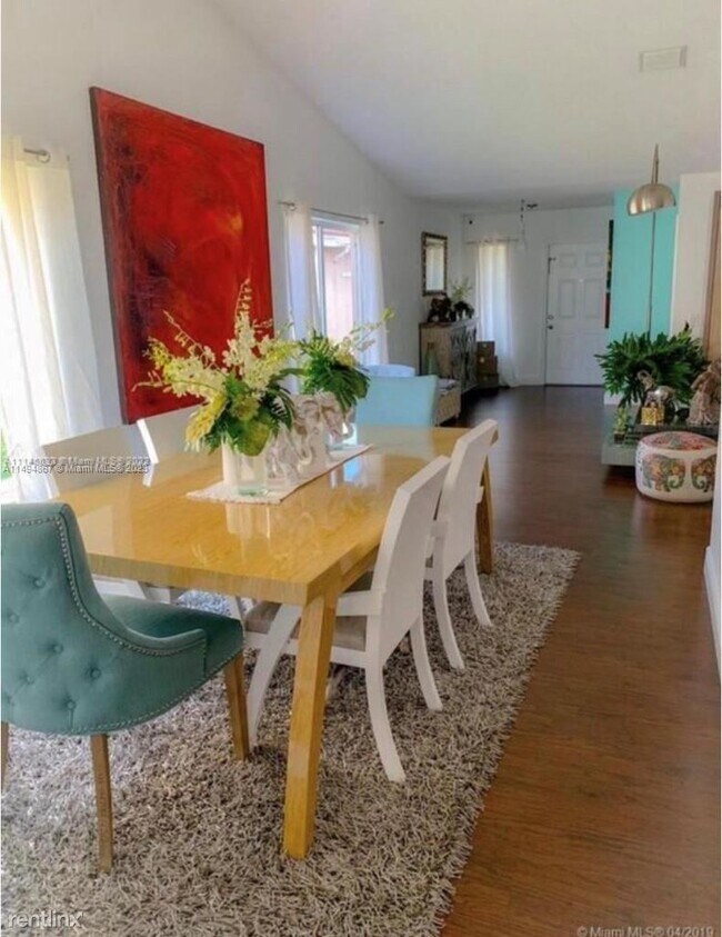 Foto del edificio - 3 br, 2 bath House - 1453 Majesty Ter