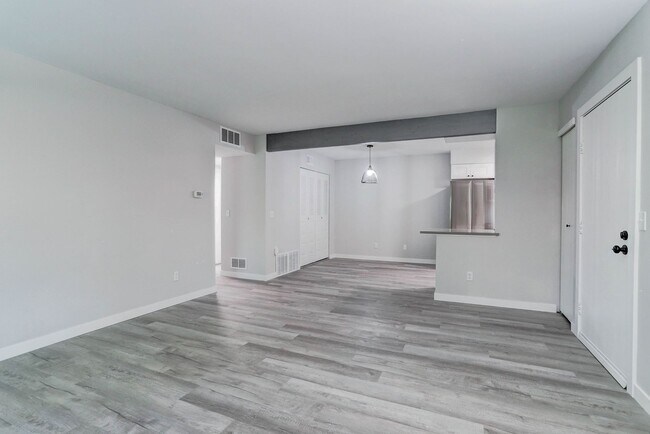 Foto del edificio - 3315 S Ammons St