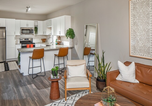 Building Photo - Vivere Apartments