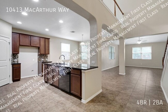 Building Photo - 10413 Macarthur Way