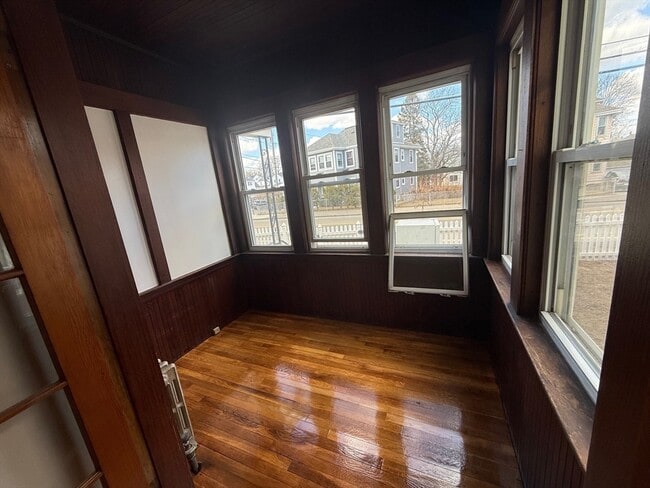 Building Photo - 196 W Squantum St