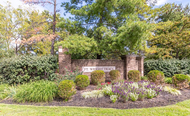 Foto del edificio - 539 Cloverfield Ln