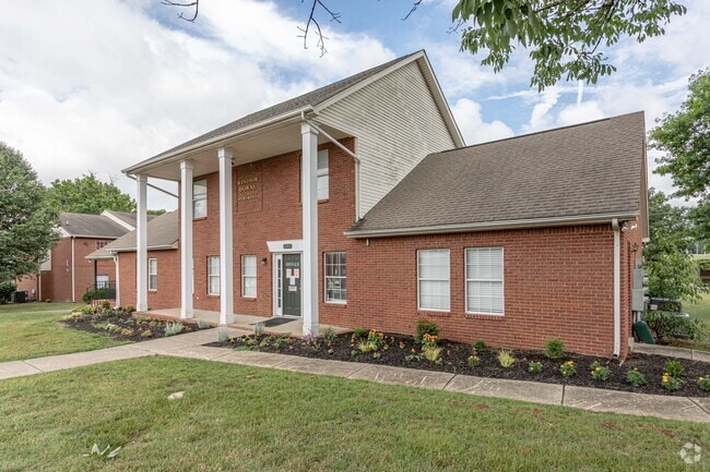 Building Photo - Windsor Downs