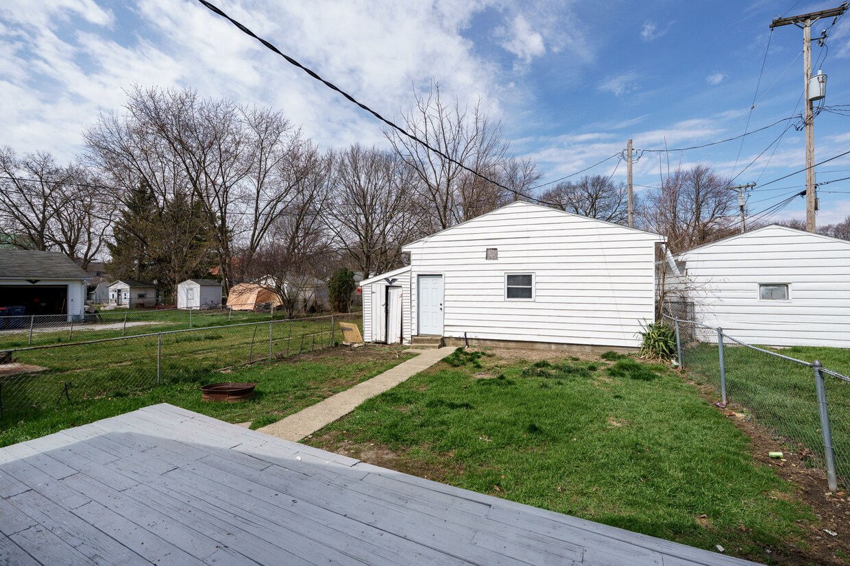 Foto principal - 229 1st St