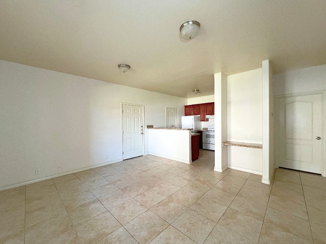 Building Photo - 1601 B Jacaman Rd