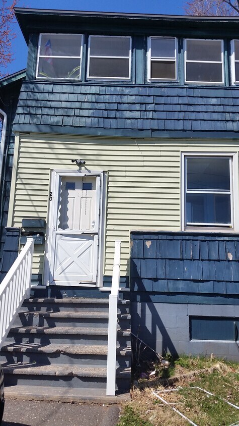 Primary Photo - 20 South St