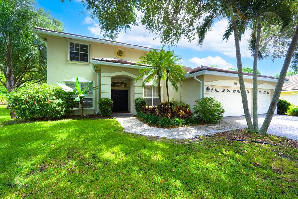 Foto principal - 248 Bluejay Ln