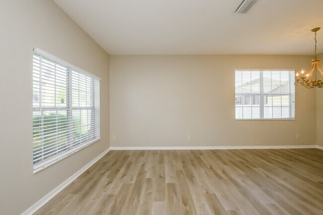 Foto del edificio - 9011 40th Ct E
