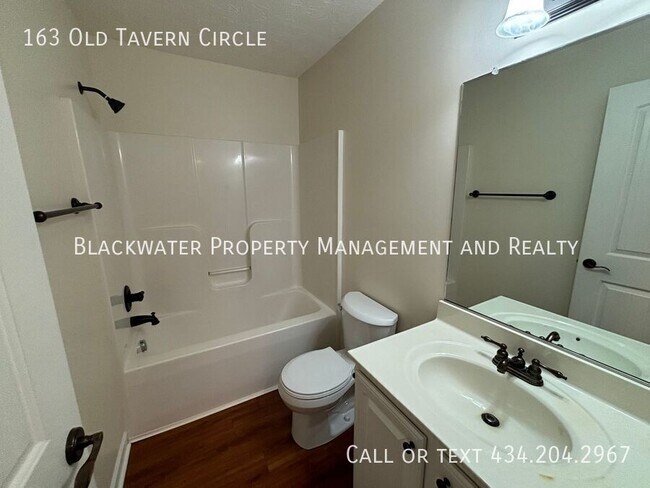Building Photo - 163 Old Tavern Cir