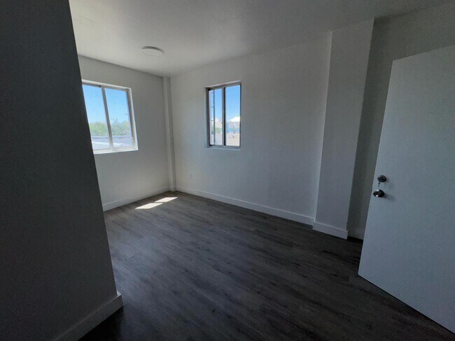 Foto del edificio - 6211 NW 7th Ave