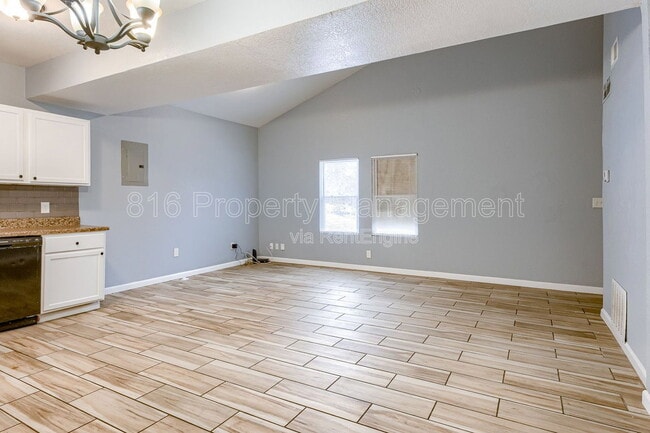 Foto del edificio - 6901 Jackson Ave