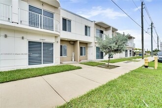 Building Photo - 25807 SW 139th Ct